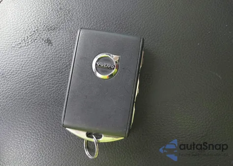 2019 Volvo Xc90 T5 Momentum из США, поврежденный, VIN YV4102CK6K1424242